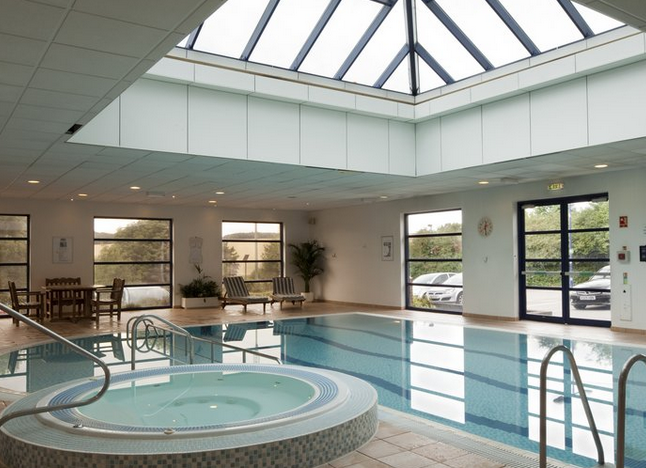 Park And Fly Hotels Luton Airport www.lutonparking.com
